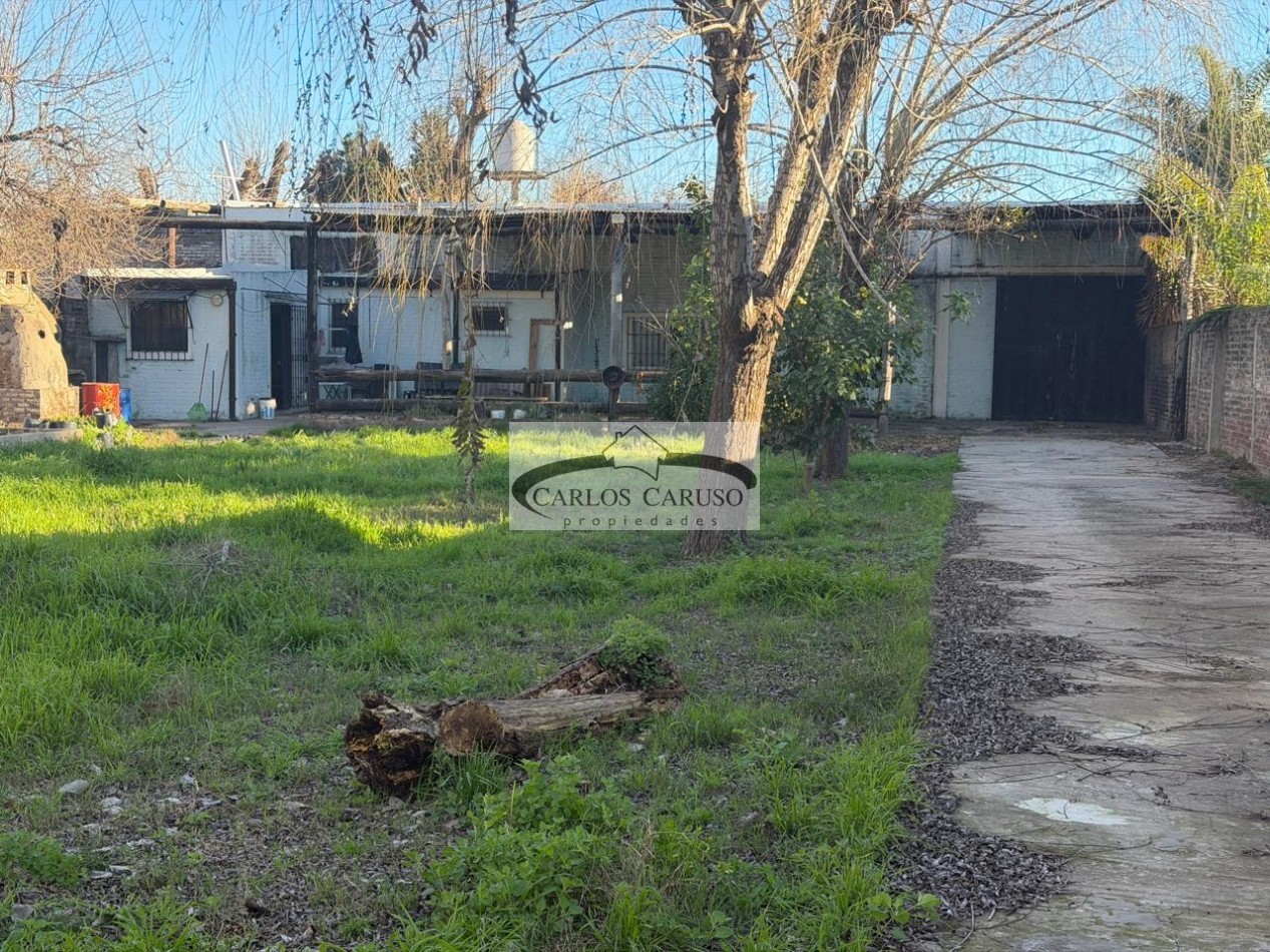 Galpon en Venta- Santa Maria e Dean Funes y Vicente Lopez