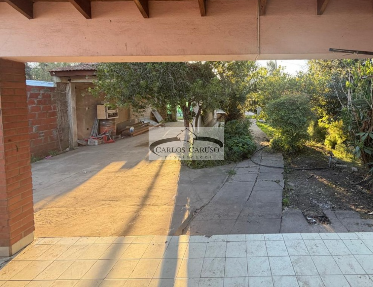 Casa en venta- Lucia Rueda y Lobos
