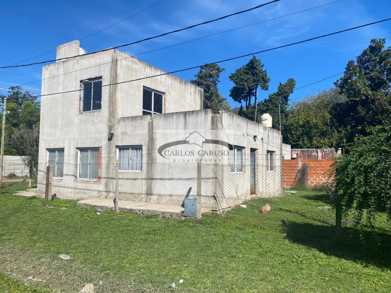 Casa en Venta- 25 de mayo y J.M. Cortez