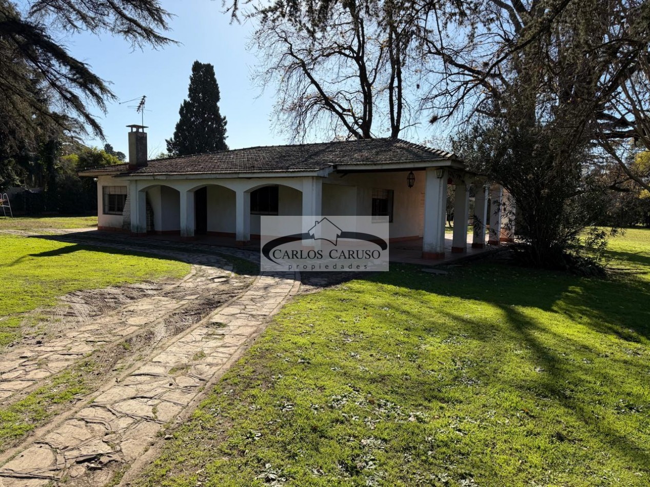 Casa Quinta en Venta- Mendoza y Solis