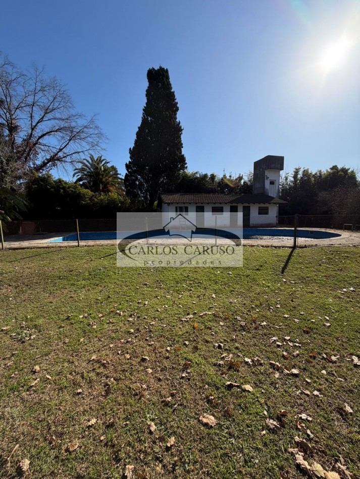 Casa Quinta en Venta- Mendoza y Solis