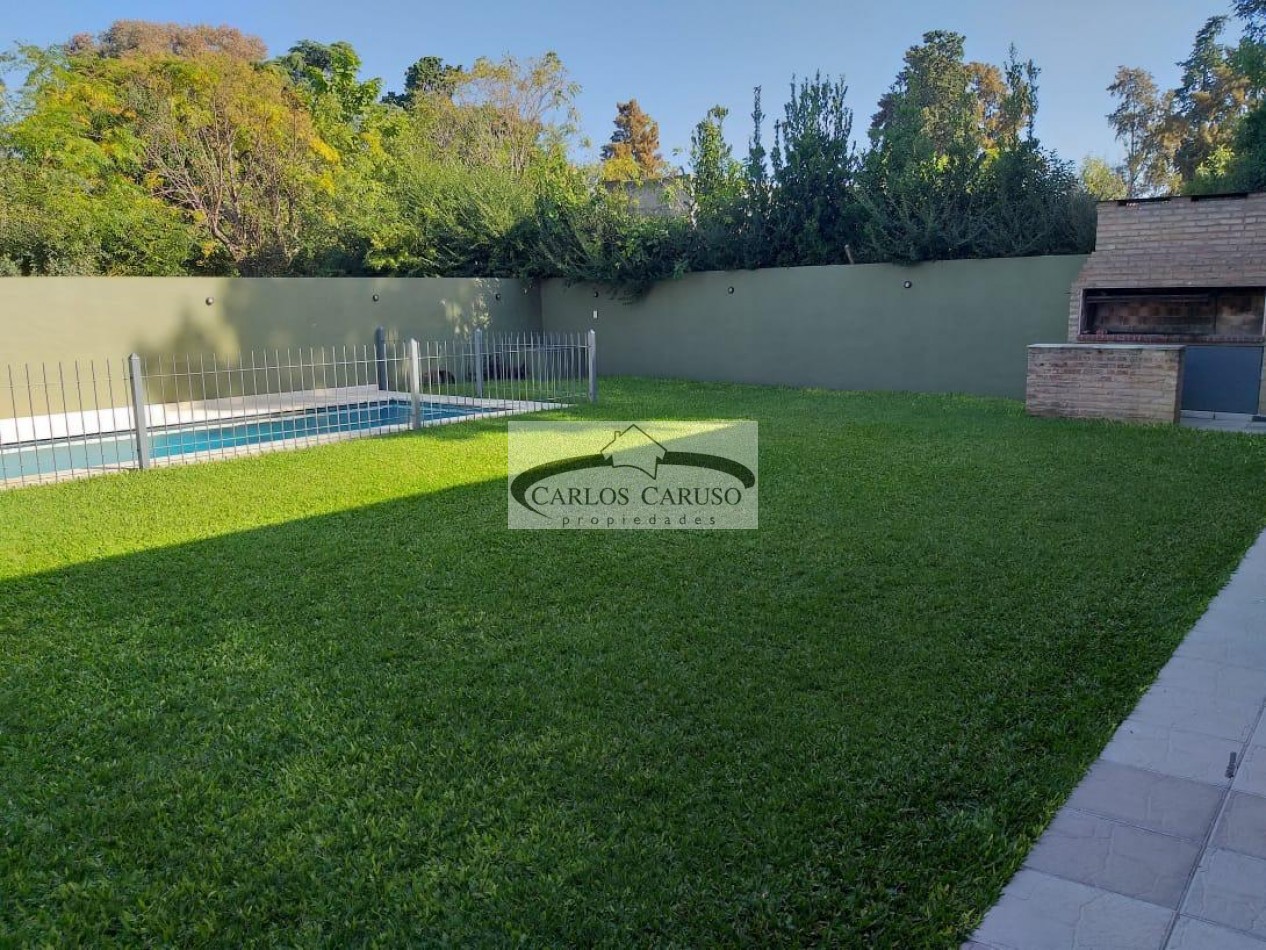 Casa en Venta- Varvello y Beltran
