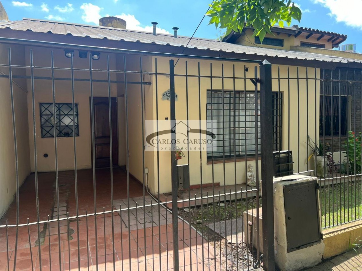 Casa en Venta- Dardo Rocha 2.671, y Dr. Vera