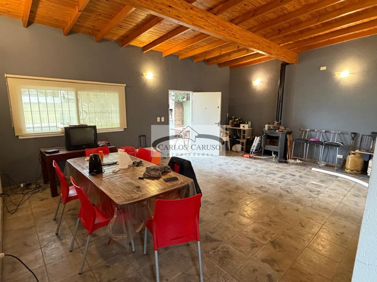 Casa en Venta- Varvello y Beltran
