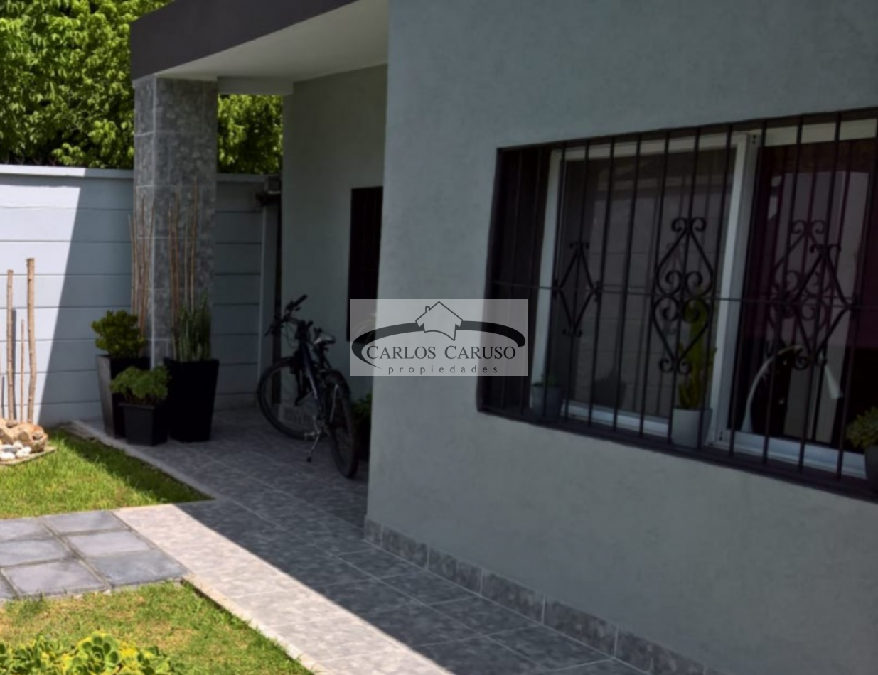 Casa en Venta- P. L. Varvello y J. M. Cortez