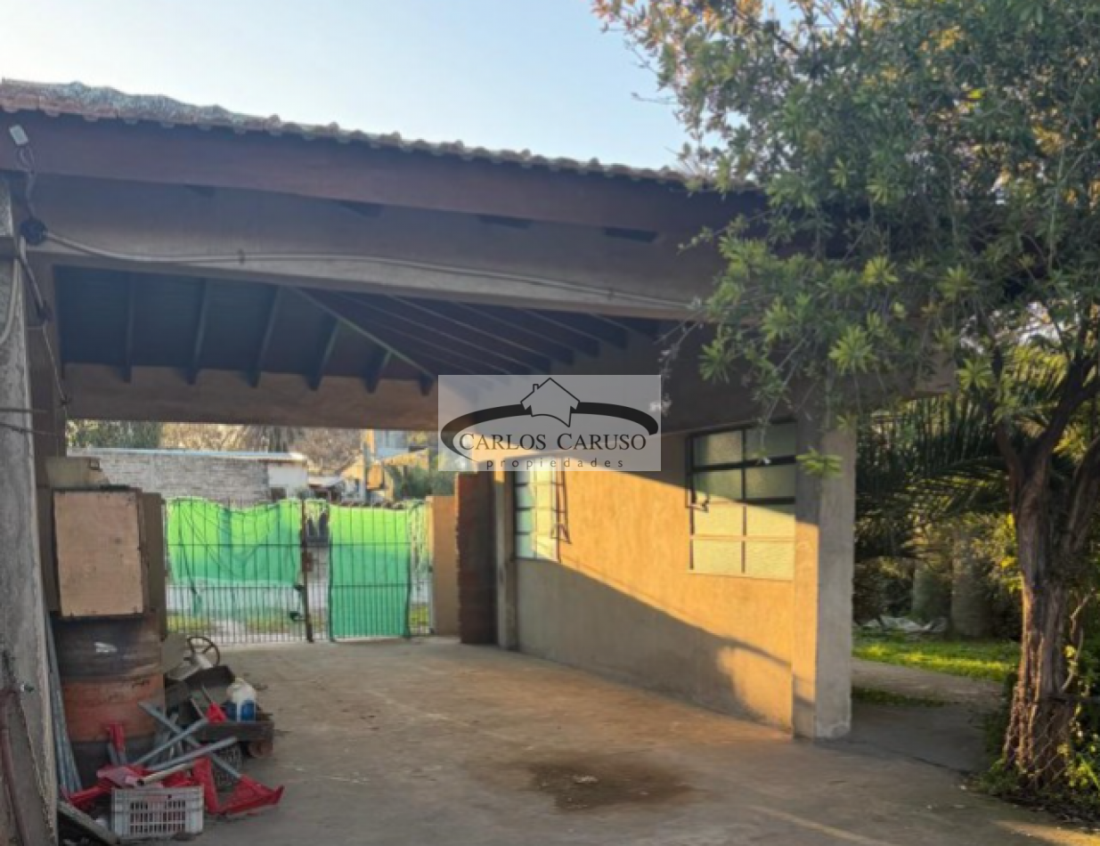 Casa en venta- Lucia Rueda y Lobos