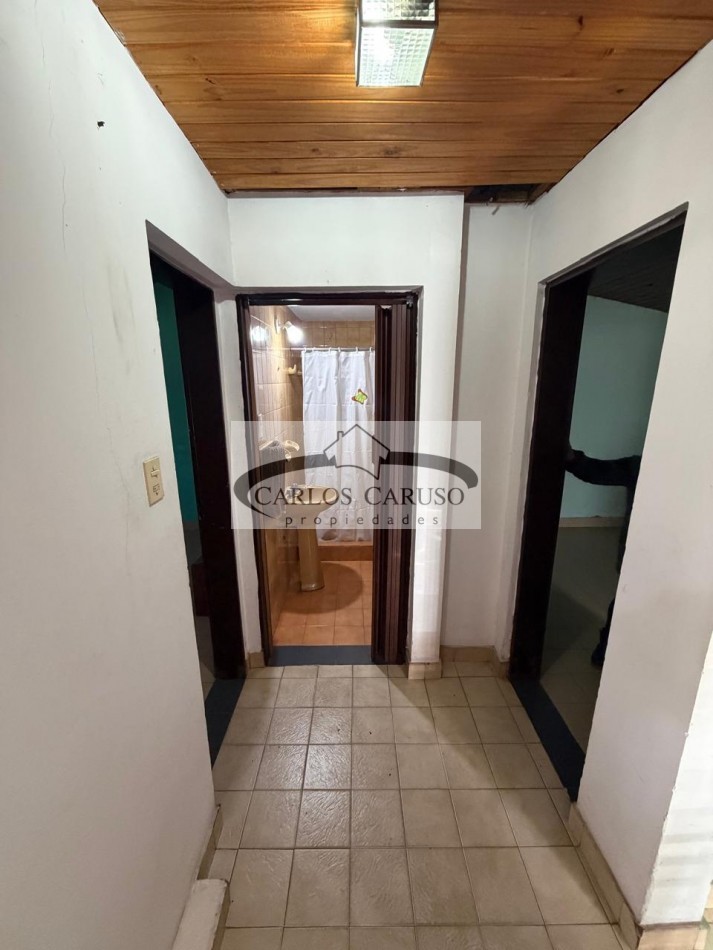 Casa en Venta- Segundo Sombra entre Av. Zapiola y S. Del Estero