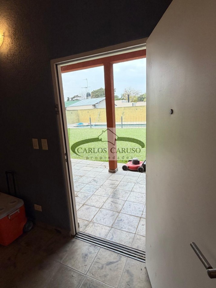 Casa en Venta- Varvello y Beltran