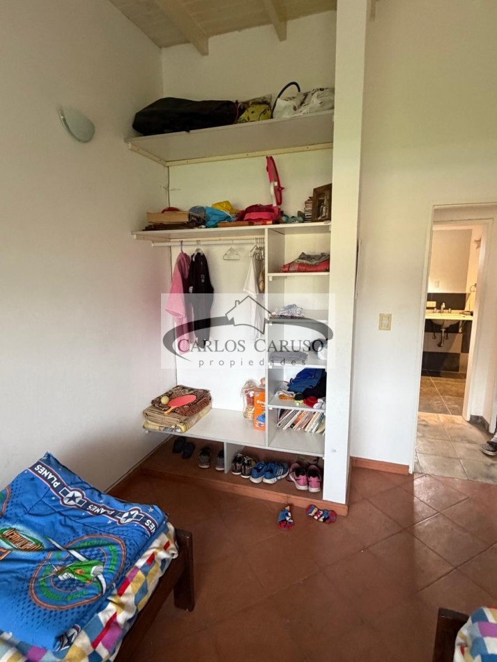 Casa en Venta- Varvello y Beltran